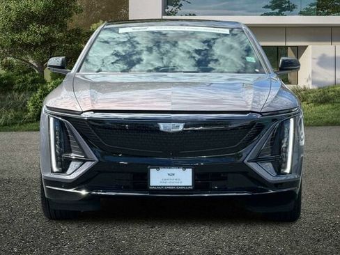 Certified 2024 Cadillac Lyriq Sport RWD image 9