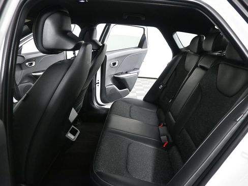 Used 2025 Kia K4 GT-Line FWD image 18