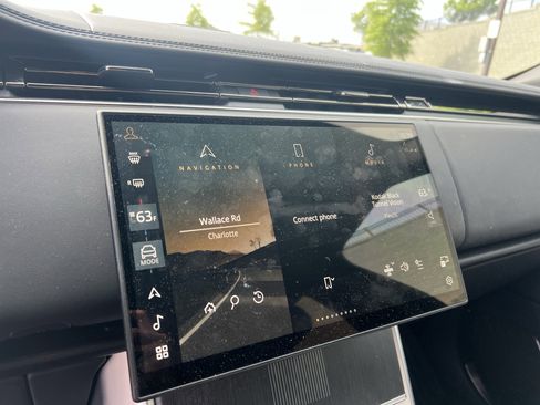 Used 2024 Land Rover Range Rover Autobiography image 22