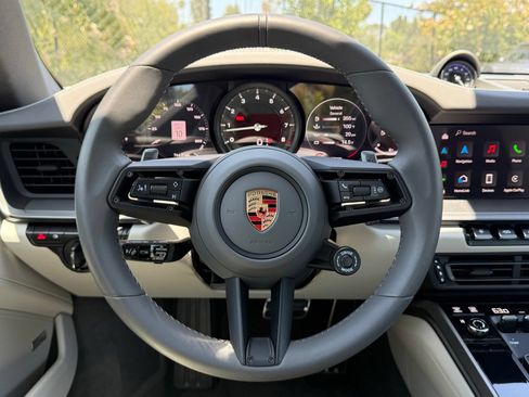 Used 2024 Porsche 911 Carrera S RWD image 19