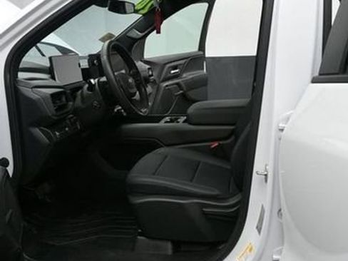 Used 2024 Chevrolet Silverado EV W/T image 9