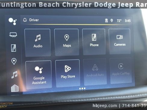 Used 2023 Chevrolet Suburban LT image 24