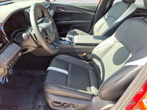 Certified 2026 Toyota Camry SE FWD image 14