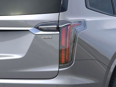 New 2025 Cadillac XT6 Sport w/ Technology Package image 12