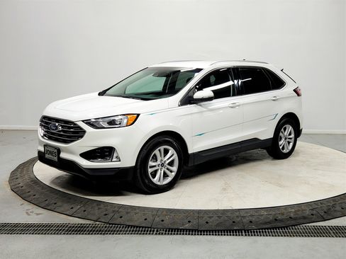 Used 2020 Ford Edge SEL w/ Convenience Package image 3