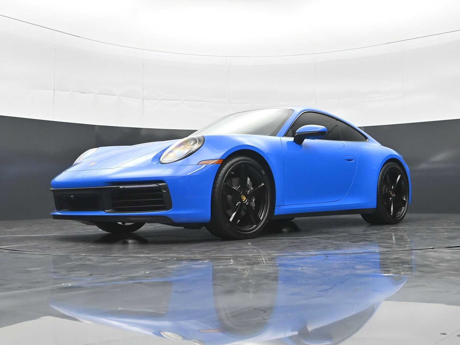 Used 2022 Porsche 911 Carrera RWD image 34