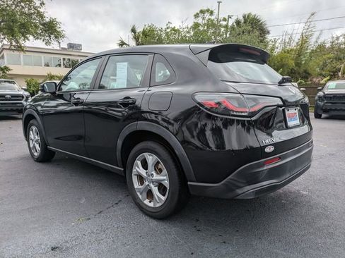 Used 2024 Honda HR-V LX image 6