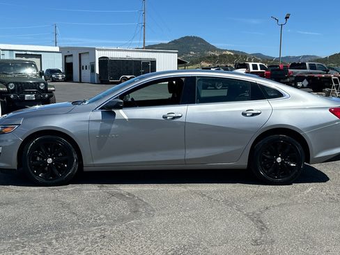 Used 2024 Chevrolet Malibu LT FWD image 7