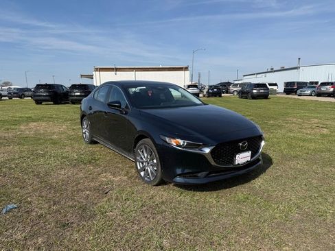 New 2026 MAZDA MAZDA3 2.5 S Sedan w/ Preferred Pkg image 3