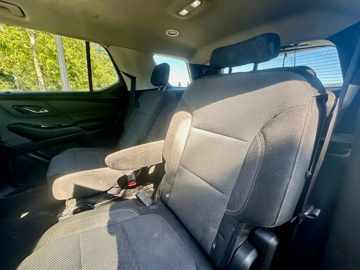 Used 2018 Chevrolet Traverse LT FWD image 10