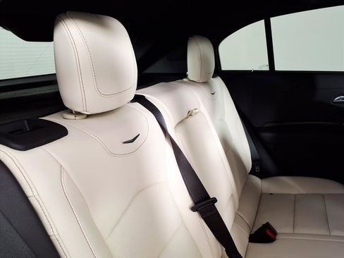 Certified 2023 Cadillac XT4 Sport image 12