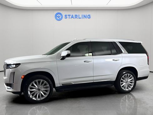 Used 2022 Cadillac Escalade Luxury image 2