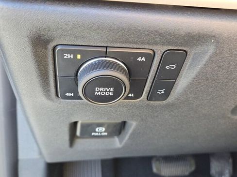 New 2026 Ford Expedition Active image 30