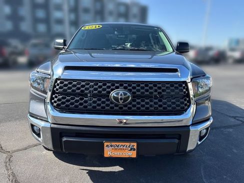 Used 2021 Toyota Tundra SR5 AWD/4WD image 8