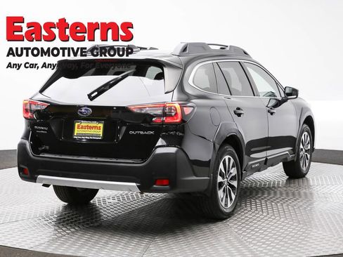 Used 2023 Subaru Outback Limited image 5