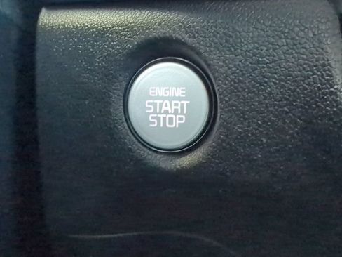 Used 2024 Kia Sorento LX FWD image 25