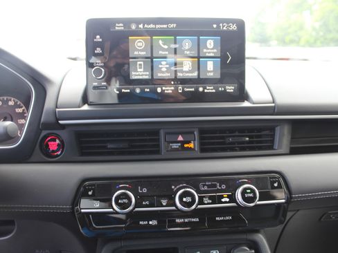 New 2025 Honda Pilot EX-L image 6