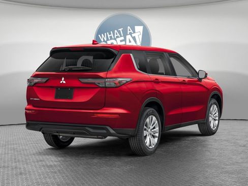 New 2026 Mitsubishi Outlander ES AWD/4WD image 2