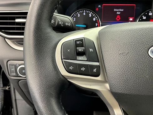 Used 2023 Ford Explorer XLT w/ Equipment Group 202A image 18