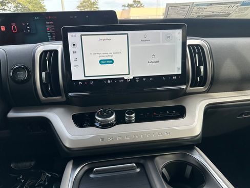 New 2026 Ford Expedition Active image 73