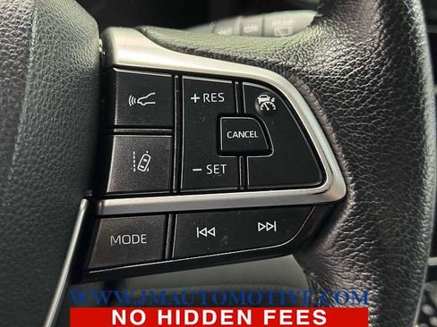 Used 2021 Toyota Sienna XLE image 46