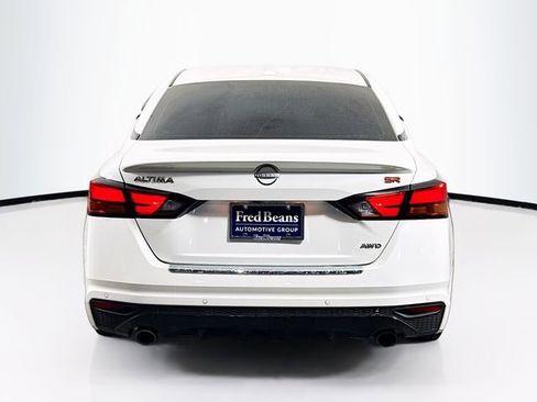 Certified 2023 Nissan Altima 2.5 SR image 6