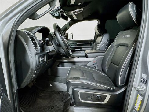 Used 2021 RAM 1500 Laramie w/ Sport Appearance Package image 20