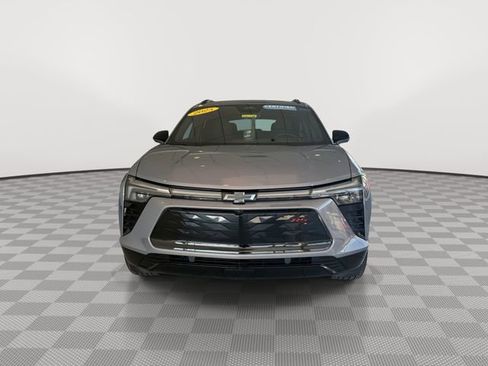 Certified 2025 Chevrolet Blazer EV RS image 4