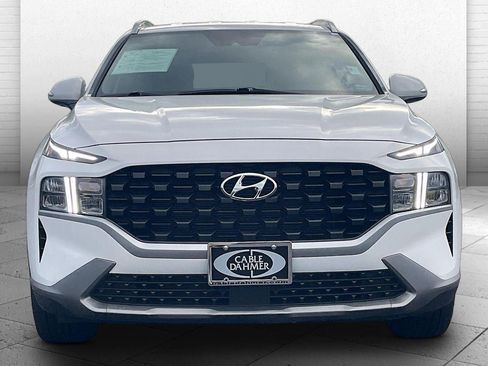Used 2023 Hyundai Santa Fe SEL FWD image 2