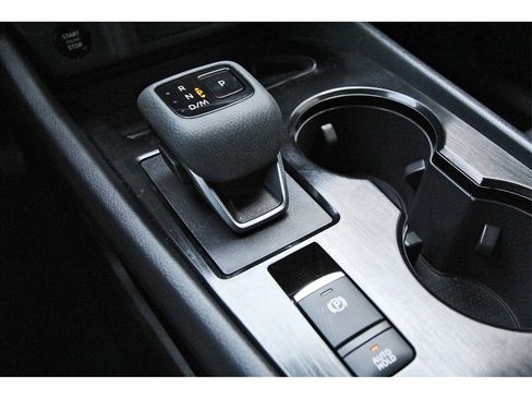 Used 2026 Nissan Rogue SV w/ SV Premium Package image 24