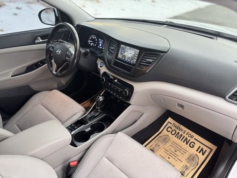 Used 2017 Hyundai Tucson Sport w/ Cargo Package image 19