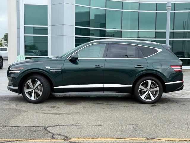 Used 2022 Genesis GV80 2.5T w/ Advanced Package 02 AWD/4WD image 3