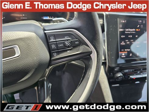 Certified 2022 Jeep Grand Cherokee L Laredo AWD/4WD image 20