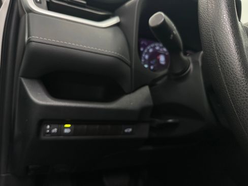 Used 2024 Toyota RAV4 XLE image 33