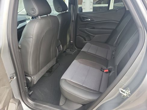 Used 2024 Chevrolet Trax LT w/ Driver Confidence Package image 11