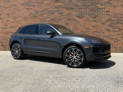New 2025 Porsche Macan S image 9