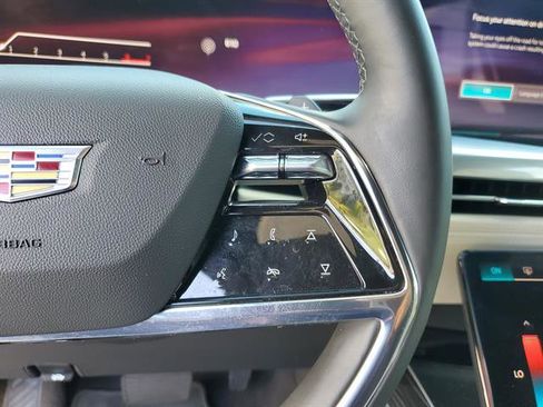 Used 2026 Cadillac Escalade Sport w/ LPO, ONYX Package image 58