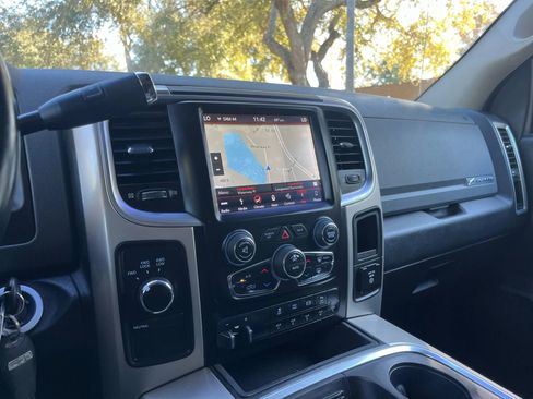 Used 2018 RAM 2500 Big Horn image 19