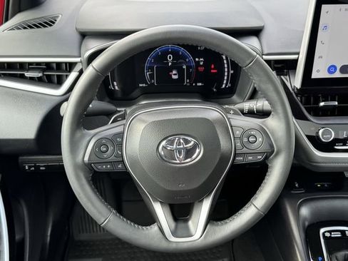 Certified 2025 Toyota Corolla XSE image 14