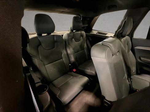 Certified 2023 Volvo XC90 B6 Ultimate w/ Protection Package Premier AWD/4WD image 27