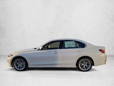 New 2026 BMW 330i Sedan w/ Premium Package image 5