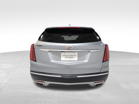 Certified 2025 Cadillac XT5 Premium Luxury image 3