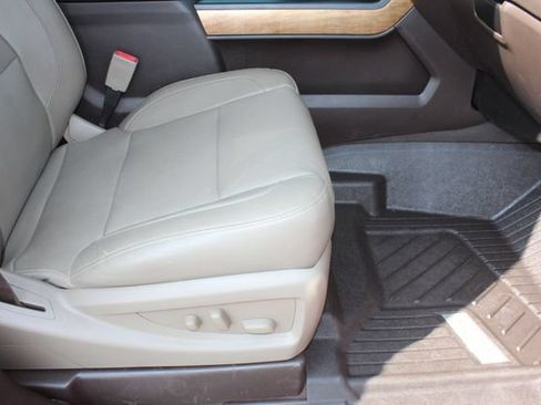 Used 2019 Chevrolet Silverado 2500 LTZ w/ Duramax Plus Package AWD/4WD image 16