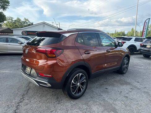Used 2020 Buick Encore GX Essence w/ Advanced Technology Package AWD/4WD image 5