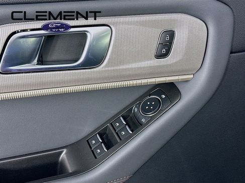 New 2026 Ford Explorer Active w/ Active Comfort Package AWD/4WD image 24