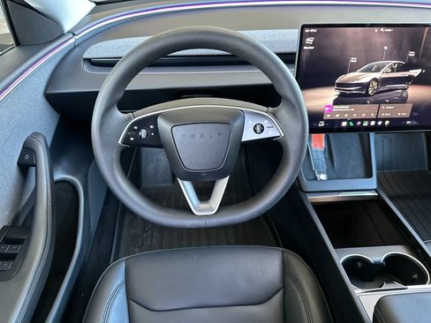 Used 2024 Tesla Model 3 Standard Range RWD image 13