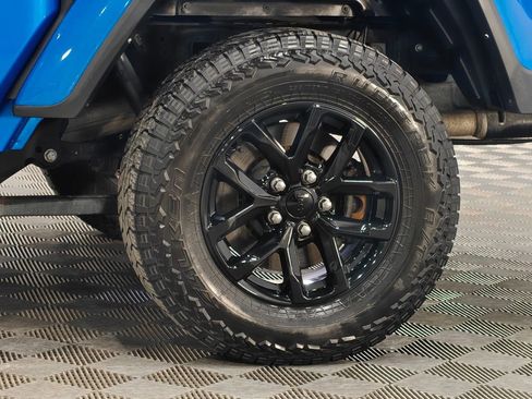 Used 2021 Jeep Gladiator Sport image 54