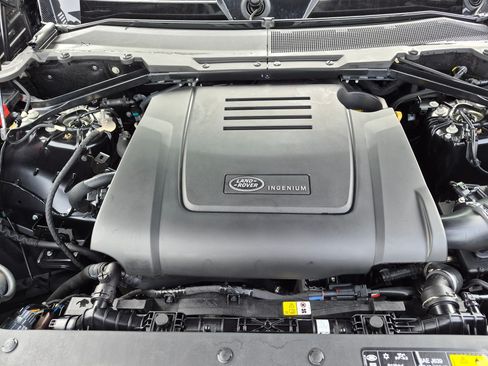 Certified 2024 Land Rover Defender 110 S AWD/4WD image 27