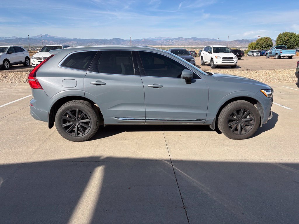 Used 2023 Volvo XC60 B5 Ultimate w/ Climate Package AWD/4WD image 4