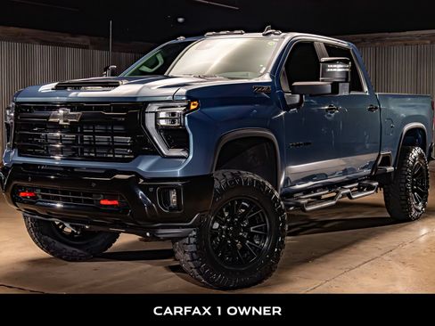 Used 2026 Chevrolet Silverado 2500 LT w/ Trail Boss Package AWD/4WD image 5